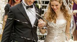 Кадр из фильма "Почти замужем" - 2