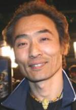 Цутому Китагава фото