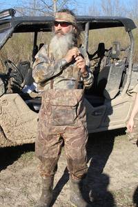 Кадр Утиная династия