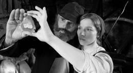 Кадр из фильма "Другая родина" - 2