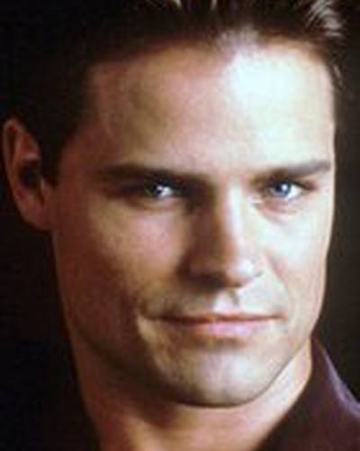 Дилан Нил фото