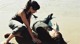 Кадр из фильма "Медузы" - 1