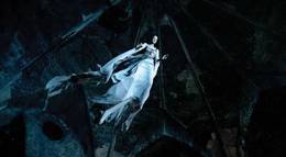 Кадр из фильма "Ведьма" - 1