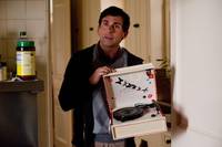 Кадр Ищу друга на конец света