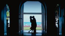 Кадр из фильма "Любовь, сбивающая с ног" - 1