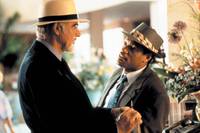 Кадр Правое дело