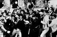 Кадр Битва за Алжир