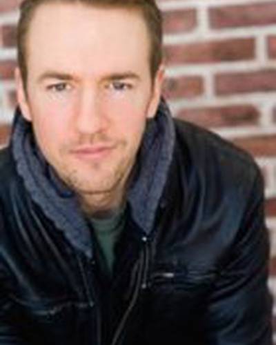 Джош Гроут фото