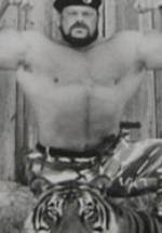 Джип Свенсон фото