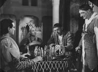 Кадр Вечерние посетители