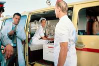 Кадр Искры из глаз