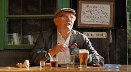 Кадр из фильма "У меня хорошо" - 2