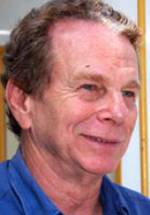 Йонас Блох фото