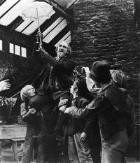 Кадр Оливер!