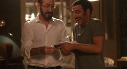 Кадр из фильма "Идеальные незнакомцы" - 1