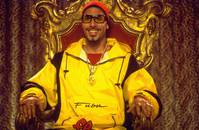 Кадр Али Джи в парламенте