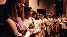 Кадр из фильма "Флирт" - 1