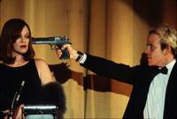 Кадр Безумный Сесил Б.