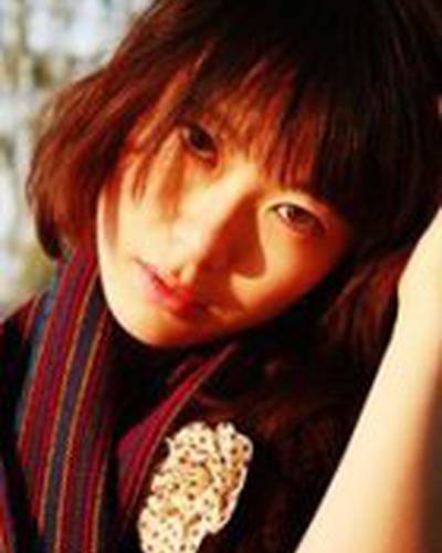 Лу Хуанг фото