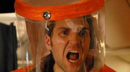 Кадр из фильма "Фактор 8" - 1