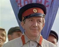 Кадр Красные пчелы