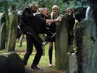 Кадр Истерзанный