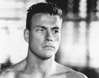 Кадр Универсальный солдат