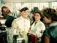 Кадр За витриной универмага