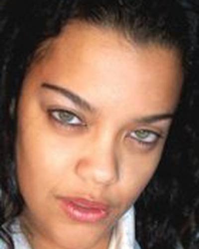 Джулиан Келли фото