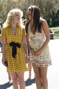 Кадр Сидни Уайт