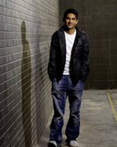 Адхир Кальян фото