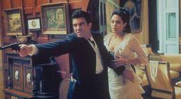 Кадр из фильма "Соблазн" - 1