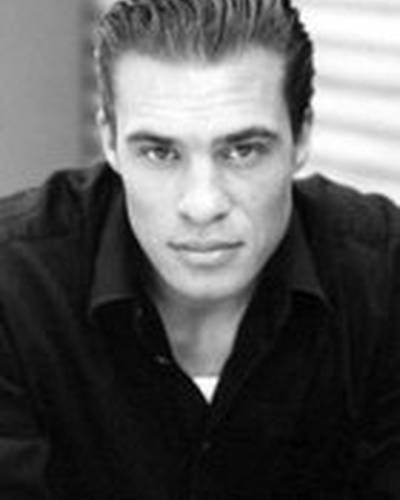 Крис Торрес фото