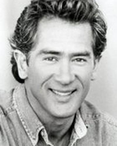 Кирби М. Хискокс фото