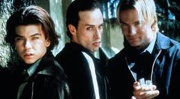 Кадр из фильма "Иногда они возвращаются снова (видео)" - 2