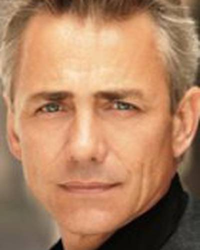 Алекс МакАртур фото