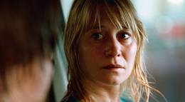 Кадр из фильма "Мутная вода" - 2