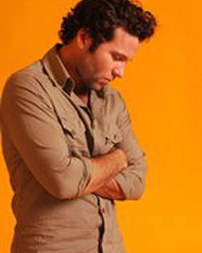 Эйон Бэйли фото