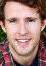 Чарли Хьюсон фото