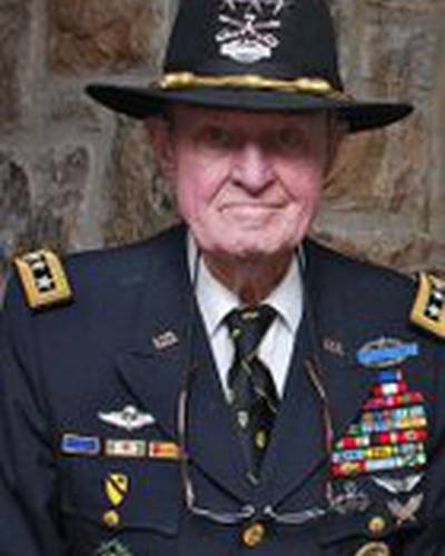 Харольд Дж. Мур фото