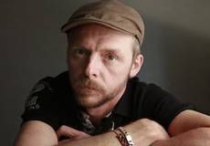 Саймон Пегг заменил Камбербэтча в комедии от «Монти Пайтон»