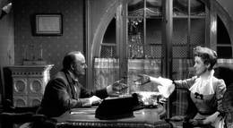 Кадр из фильма "Мадам де…" - 1