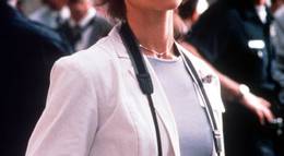 Кадр из фильма "Особо опасный преступник" - 1