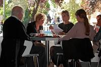 Кадр У нас есть Папа