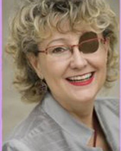 Сюзанн Лайонс фото