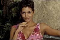 Кадр Умри, но не сейчас