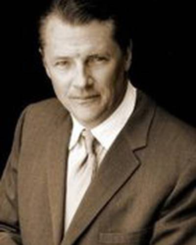 Майкл Кук фото