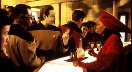 Кадр из фильма "Звездный путь 7: Поколения" - 1