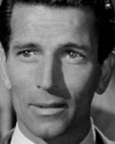 Майкл Ренни фото