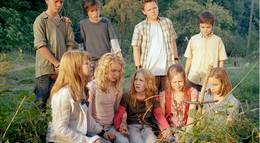 Кадр из фильма "Дикие курочки" - 2